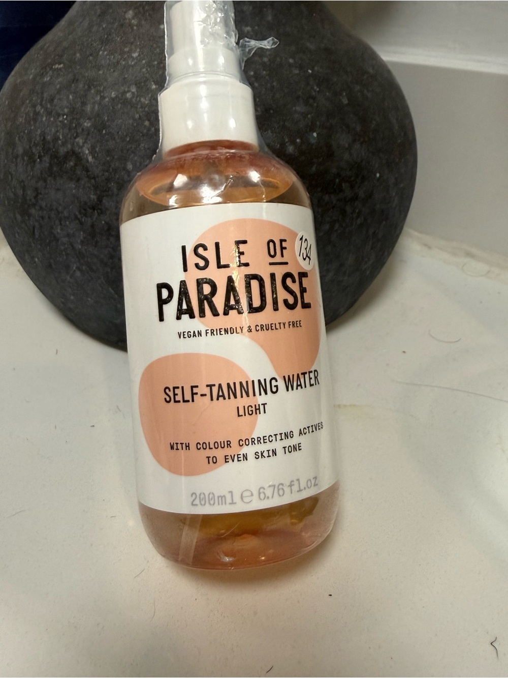 Isle of Paradise Self Tan Water LIGHT Color Correcting Self Tan Spray 6.76 Fl Oz